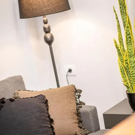 Anna コス・タウン