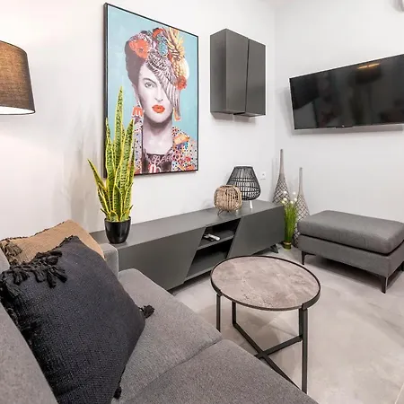 Anna コス・タウン